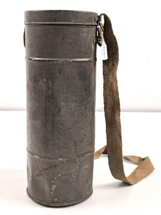 Frankreich 2.Weltkrieg , Gasmaske TC38 mit Filter in Bereitschaftsdose. Originallack