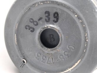 Frankreich 2.Weltkrieg , Gasmaske TC38 mit Filter in Bereitschaftsdose. Originallack