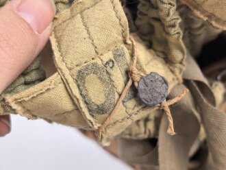 Frankreich 2.Weltkrieg , Gasmaske TC38 mit Filter in Bereitschaftsdose. Originallack