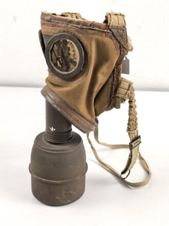 Frankreich 2.Weltkrieg , Gasmaske TC38 mit Filter