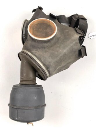 Frankreich 2.Weltkrieg , Gasmaske für Zivilbevölkerung Modell TC38 Securit B,  mit Filter .