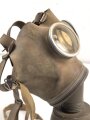 Frankreich 2.Weltkrieg , Zivilschutzmaske Salvator mit Filter, dieser datiert 1940. Gummi weich