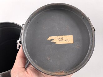 Frankreich 2.Weltkrieg , Gasmaske für Zivilbevölkerung Modell TC38 Securit B,  datiert 1940. Gummi weich. Mit Filter, in Bereitschaftsbüchse