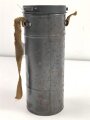Frankreich 2.Weltkrieg , Gasmaske für Zivilbevölkerung Modell TC38 Securit B,  datiert 1940. Gummi weich. Mit Filter, in Bereitschaftsbüchse