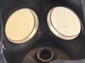 Frankreich 2.Weltkrieg , Gasmaske für Zivilbevölkerung Modell TC38 Securit B,  datiert 1940. Gummi weich. Mit Filter, in Bereitschaftsbüchse