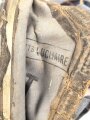 Frankreich 2.Weltkrieg , Marine Gasmaske A.F.M.34 ( (Appareil Filtrant Marine 34) Maskenkörper ausgetrocknet, ebenso der Schlauch. Datiert 1938, mit Filter und Bereitschaftsbüchse. Selten