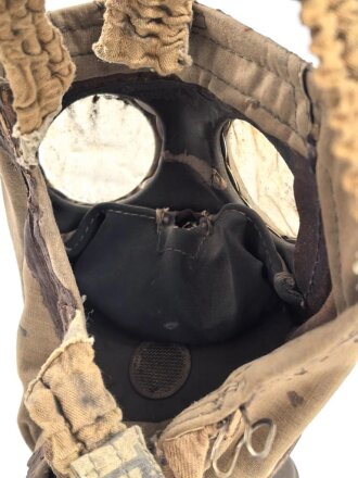 Frankreich 2.Weltkrieg , Gasmaske TC38 mit Filter, datiert 1939