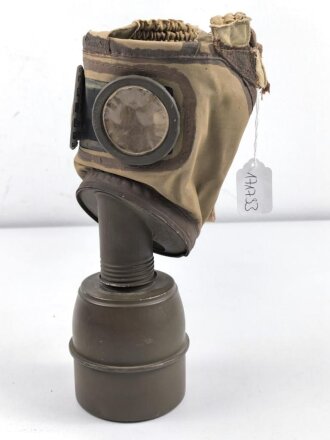 Frankreich 2.Weltkrieg , Gasmaske TC38 mit Filter, datiert 1939