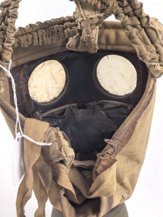Frankreich 2.Weltkrieg , Gasmaske TC38 mit Filter, datiert 1939/40