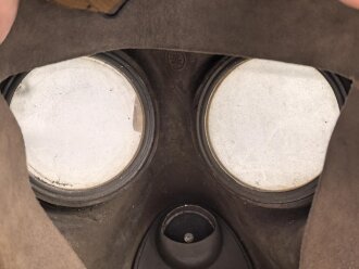 Tschechoslowakei 2.Weltkrieg, Gasmaske VZ33 mit Filter
