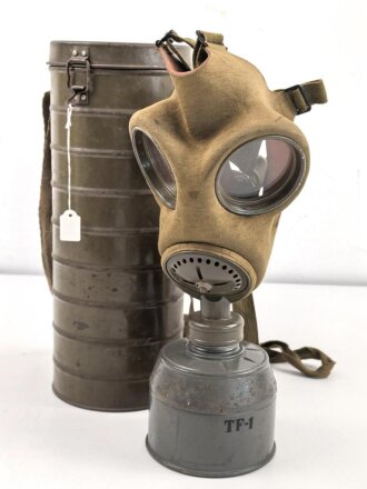 Tschechoslowakei 2.Weltkrieg, Gasmaske VZ35 mit Filter,...