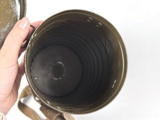 Tschechoslowakei 2.Weltkrieg, Gasmaske VZ35 mit Filter, in Bereitschaftsdose von 1939