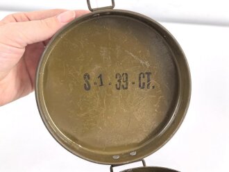 Tschechoslowakei 2.Weltkrieg, Gasmaske VZ35 mit Filter, in Bereitschaftsdose von 1939