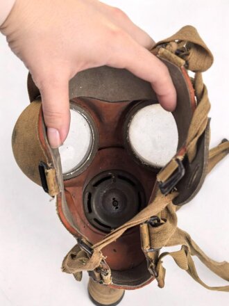 Tschechoslowakei 2.Weltkrieg, Gasmaske VZ35 mit ungewöhnlichem Schlauch