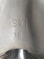 Luftschutz III.Reich, tschechische Gasmaske FM-3 mit Filter in Bereitschaftsbüchse, als Beute vereinnahmt und an den Luftschutz ausgegeben
