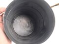 Luftschutz III.Reich, tschechische Gasmaske VZ35 mit Filter in Bereitschaftsbüchse, als Beute vereinnahmt und an den Luftschutz ausgegeben
