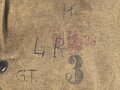 Luftschutz III.Reich, tschechische Gasmaske VZ35 mit Filter in Bereitschaftstasche, als Beute vereinnahmt und an den Luftschutz ausgegeben. Eigentumsvermerk Gerda Thum