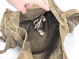 Luftschutz III.Reich, tschechische Bereitschaftstasche für eine Gasmaske VZ33 und 35 , als Beute vereinnahmt und an den Luftschutz ausgegeben. Luftschutz Stadt Offenbach am Main