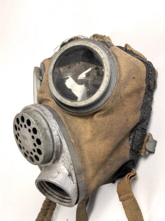 Ungarn 2. Weltkrieg, Armeegasmaske Modell 1934....
