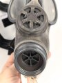 Schweiz, Gasmaske Modell 1974 in gutem Zustand