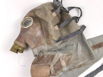 Bulgarien, Gasmaske für Kopfverletzte Modell SchR-1. Guter Zustand