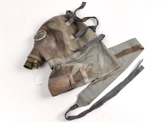 Bulgarien, Gasmaske für Kopfverletzte Modell SchR-1....