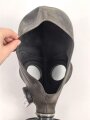 Schweiz, Bergungsmaske für Luftschutz mit Filter, guter Zustand, datiert 1965