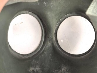 Russland, Gasmaske GP4u mit Schlauch und Filter,   in gutem Zustand