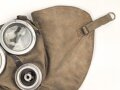Gasmaske mit seitlichem Gesichtsschutz, ohne Markierung