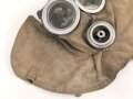 Gasmaske mit seitlichem Gesichtsschutz, ohne Markierung