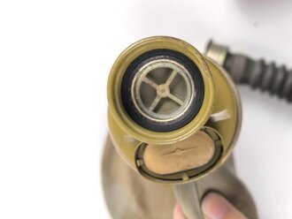 Russland, Gasmaske GP5  , mit Schlauch und Filter in Bereitschaftstasche. Guter Gesamtzustand