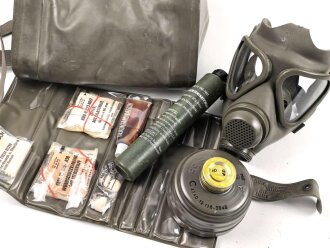 Bundeswehr, Gasmaske Modell 1965 in Tasche, mit...