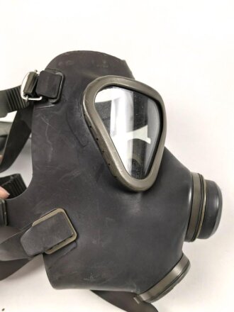 Deutschland, Gasmaske Zivilschutz M65Z, sehr guter Zustand