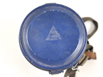 Deutschland,  Bereitschaftsbüchse für eine Gasmaske der Firma "AUER" aus der Nachkriegszeit