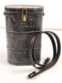 Deutschland,  Bereitschaftsbüchse für eine Gasmaske "DRAEGER" Trageriemen inliegend, wahrscheinlich aus den 1930iger Jahren