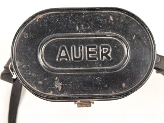 Deutschland,  Bereitschaftsbüchse für eine Gasmaske "AUER" samt Trageriemen, wahrscheinlich aus den 1930iger Jahren