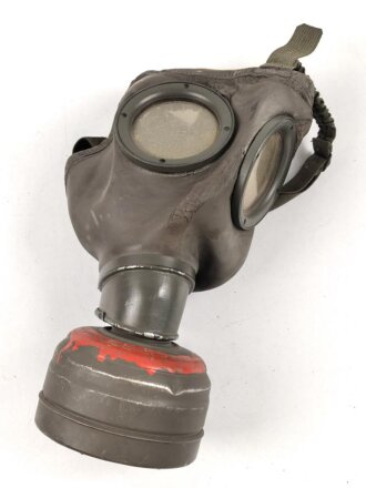 Bundeswehr Gasmaske M54 mit Filtereinsatz 55