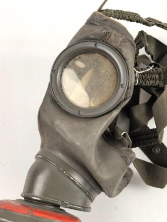 Bundeswehr Gasmaske M54 mit Filtereinsatz 55