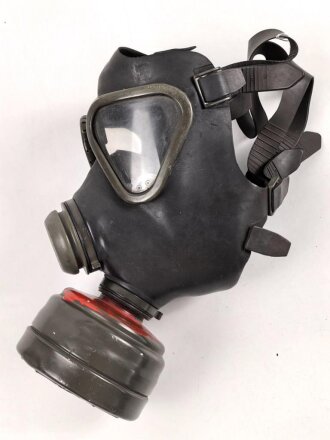 Bundeswehr, Gasmaske Modell 1965 mit Filter