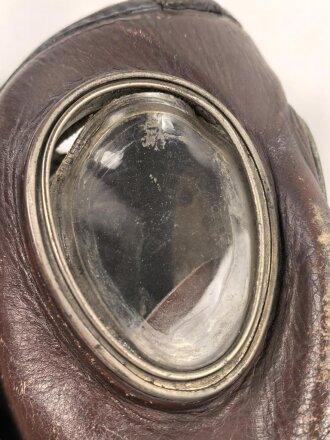 Deutschland,  Leder B Maske mit Ohrenschützern ?, Patent Draeger