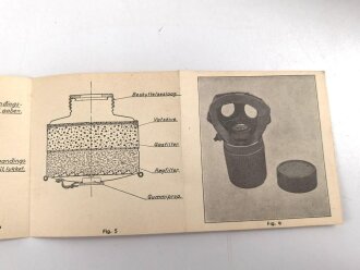 Dänemark, Bedienungsanleitung für die Zivilgasmaske M 1938, datiert 1939, 16 Seiten, Maße: 8 x 8cm