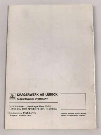 Dräger, Festsauerstoff-Geräte Betriebsanleitung in vier Sprachen, datiert 1975, 12 Seiten, DIN A5