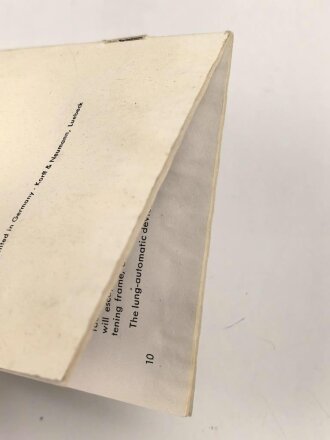 Drägerwerk, "Instructions for operating" Bedienungsanleitung für ein Sauerstoff-Atemschutzgerät R3.4-1", 16 Seiten, DIN A6, englisch