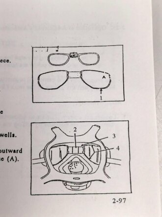 U.S. Technical Manual 3-4240-339-10 "Chemical-Biological Mask: Field M40 " February 1994, DIN A6