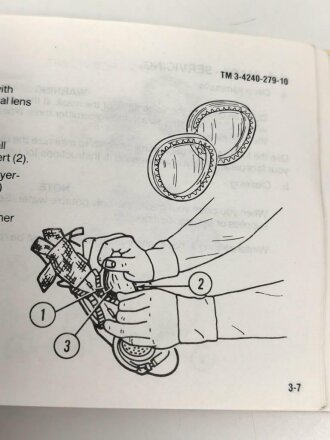 U.S. Technical Manual 3-4240-279-10 "Mask, Chemical-Biological: Field " October 1987, DIN A6