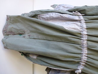 Fallschirmjäger Knochensack Splittertarn, Getragenes Stück mit einigen Schadstellen, alle Reißverschlüsse ( Rapid ) gängig, sämtlich Druckknöpfe vorhanden, farbfrisches Stück