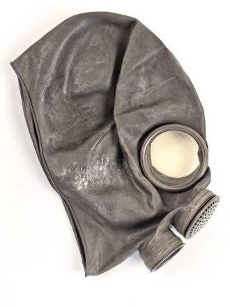 Italien, Gasmaske Pirelli "Rifugio...