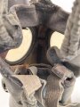 S-Maske Degea datiert 1938, mit Filter, in lederner Bereitschaftstasche. Die Maske etwas steif