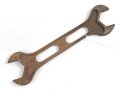 Draeger Werke, Doppelmaulschlüssel für ein Beatmungsgerät, höchstwahrscheinlich aus der Zeit des 2. Weltkrieg. Gesamtlänge knapp 22cm