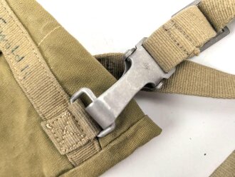 Deutschland nach 1945 , Bereitschaftstasche für eine Gasmaske Zivilschutz